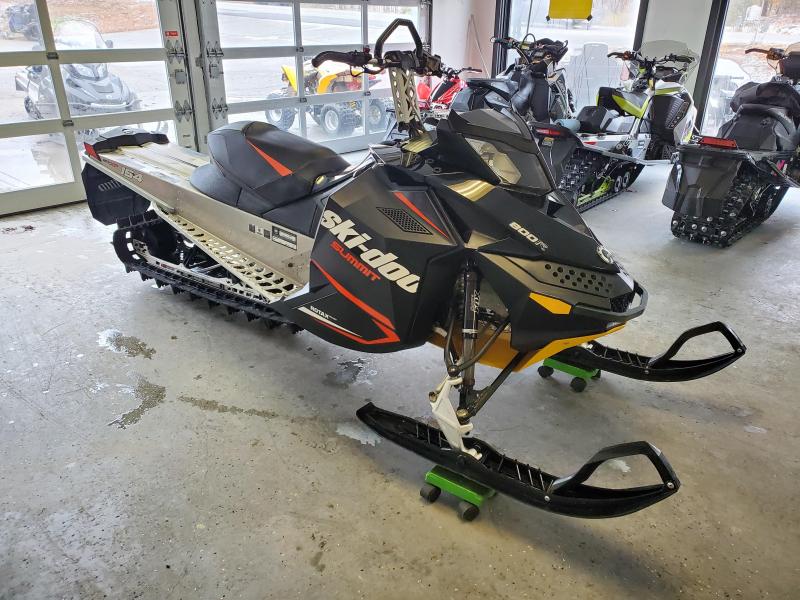 2015 Ski-doo Summit 800R 154 2015 Ski-doo Summit 800R 154