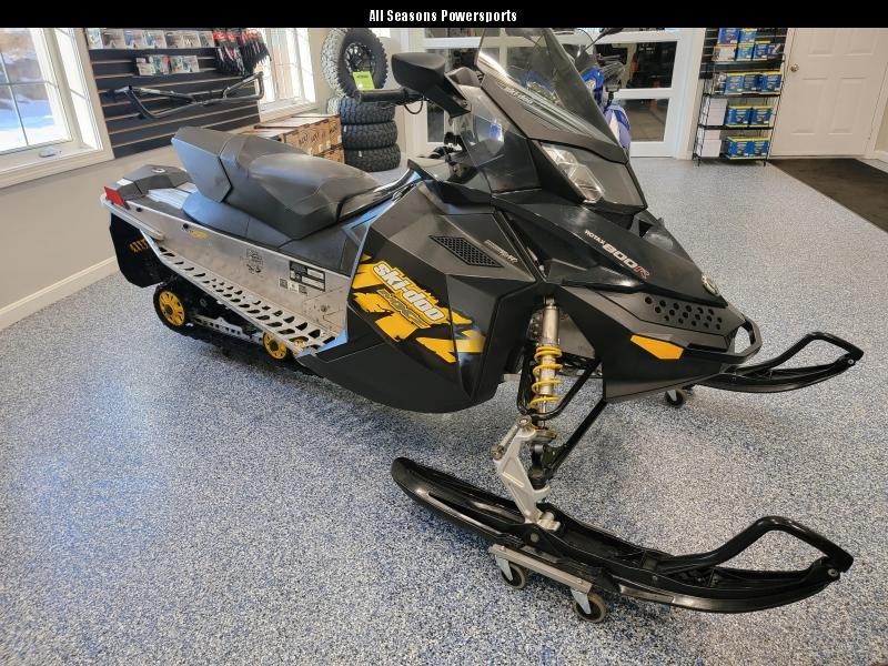 2009 ski-doo MXZ 800 PTEK 2009 ski-doo MXZ 800 PTEK