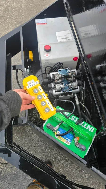 used Dump Trailers Other  for sale, in Woodbridge North, ON Thumbnail 8