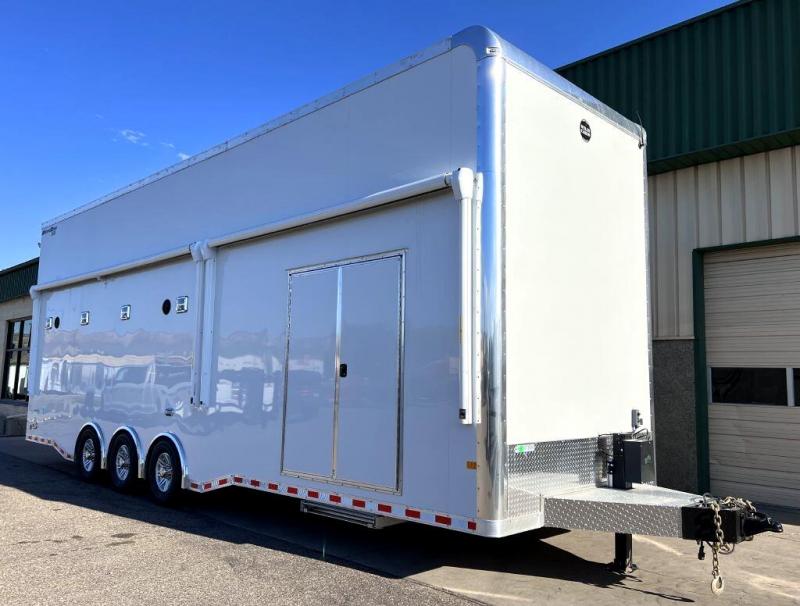 2022 Wells Cargo MTSS85832R5 8-1/2x32 Stacker Car Trailer 2022 Wells Cargo MTSS85832R5 8-1/2x32 Stacker Car Trailer