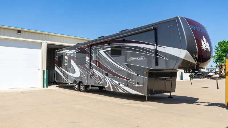 2022 Redwood Redwood 4150RD Travel Trailers