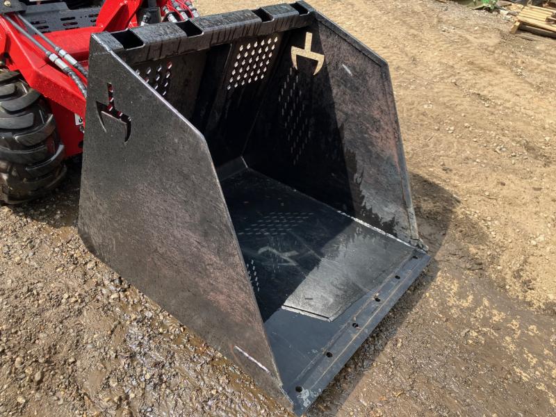 Universal Mini Skid Steer Attachments Chipper LLC, North