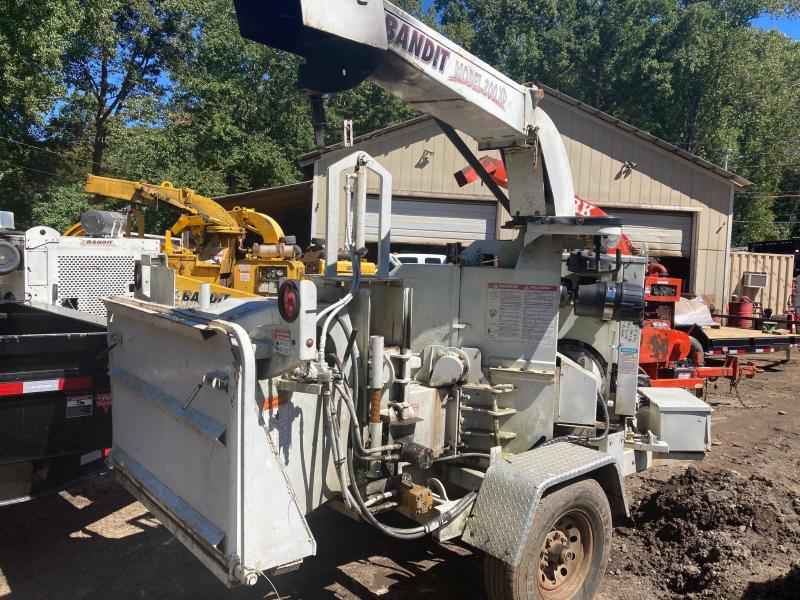 2010 Bandit 200XP 12 inch Chipper, 152hp Cummings Diesel, 4708 hrs 2010 Bandit 200XP 12 inch Chipper, 152hp Cummings Diesel, 4708 hrs