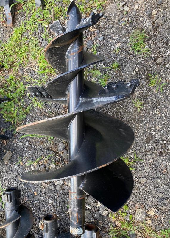 24 Lowe 24Tree Tapered Tree Bit One 2 9/16 round Auger Bit Attachment