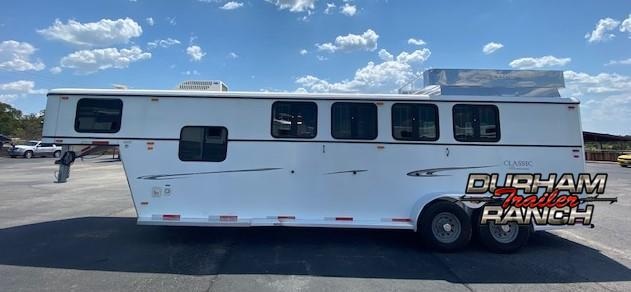 2006 Classic 4H 9' Short Wall Horse Trailer 2006 Classic 4H 9' Short Wall Horse Trailer