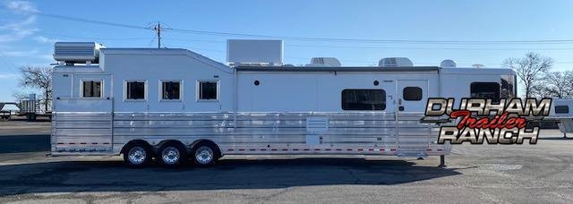 2016 Bloomer 4H Horse Trailer 2016 Bloomer 4H Horse Trailer