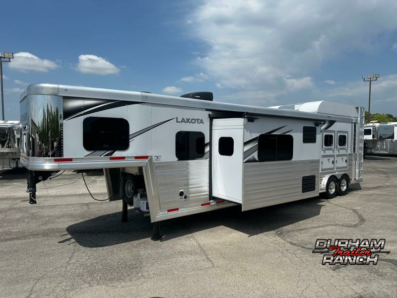 2025 Lakota 3H, 16' SW Living Quarters with Slide Out Trailer