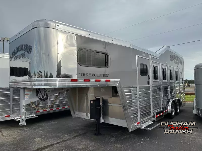 2025 Bloomer 4H Trainers Tack Horse Trailer