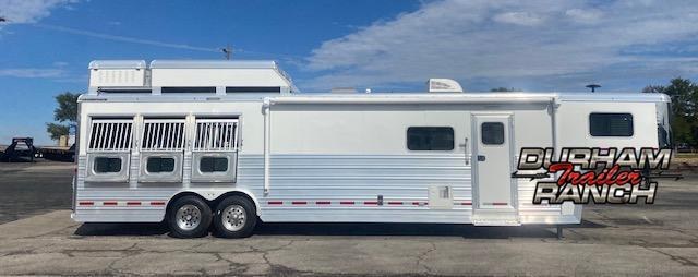 2019 Logan Coach 3H Horse Trailer 2019 Logan Coach 3H Horse Trailer