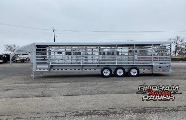 2021 GR Trailers 32' Stock Livestock Trailer 2021 GR Trailers 32' Stock Livestock Trailer