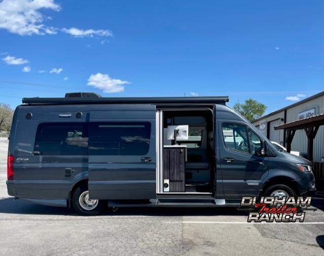 2020 Winnebago Era 70a Mercedes-Benz Sprinter Class B 2020 Winnebago Era 70a Mercedes-Benz Sprinter Class B