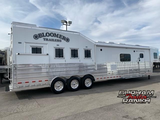 2022 Bloomer 4H 17'9" Outlaw Conversions LQ Horse Trailer 2022 Bloomer 4H 17'9" Outlaw Conversions LQ Horse Trailer