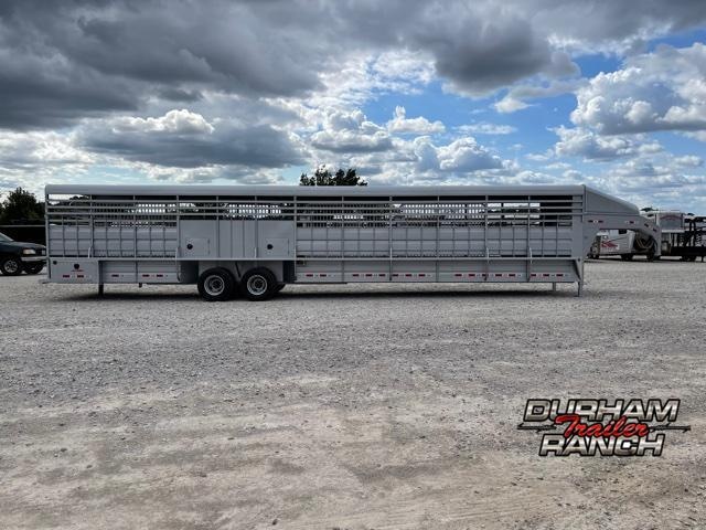 2022 GR Trailers 40 FT Gooseneck Livestock Trailer 2022 GR Trailers 40 FT Gooseneck Livestock Trailer