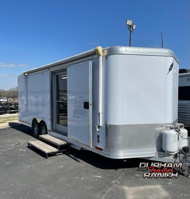 2015 24' Featherlite Enclosed Aluminum Cargo Trailer 2015 24' Featherlite Enclosed Aluminum Cargo Trailer