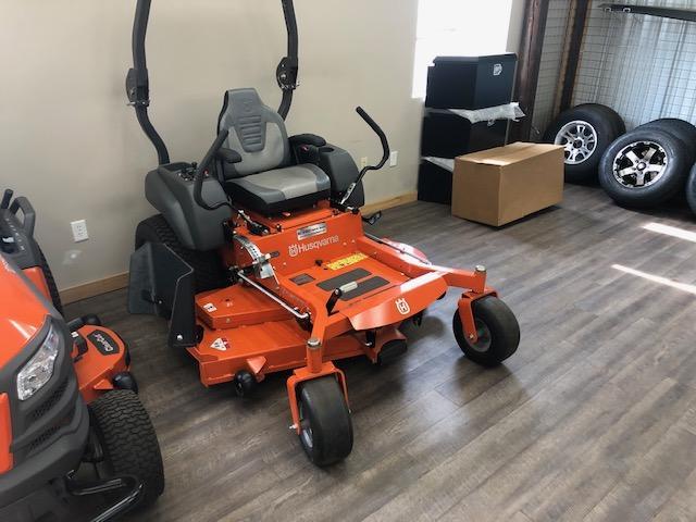 2020 Husqvarna M-ZT 61 ZERO TURN 2020 Husqvarna M-ZT 61 ZERO TURN