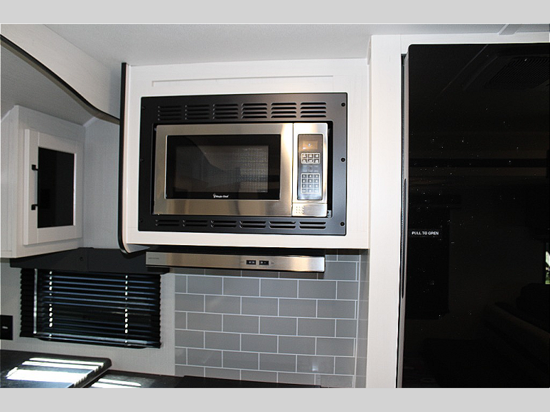 new Travel Trailers Palomino Puma for sale, in Georgetown, TX Thumbnail 22