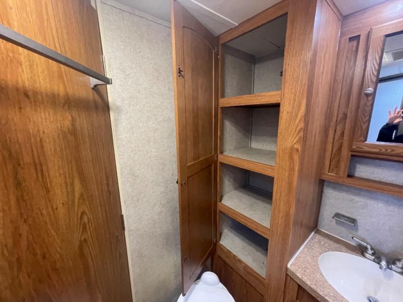 used Travel Trailers Forest River Rockwood Wind Jammer for sale, in Georgetown, TX Thumbnail 20