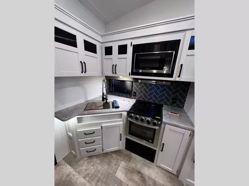 new Travel Trailers Palomino Puma for sale, in Georgetown, TX Thumbnail 20