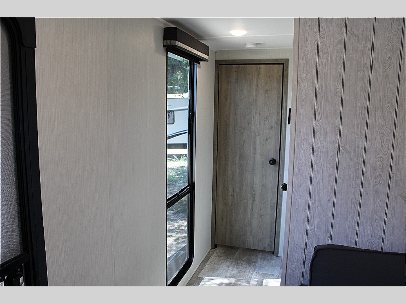 new Travel Trailers Palomino Puma for sale, in Georgetown, TX Thumbnail 33