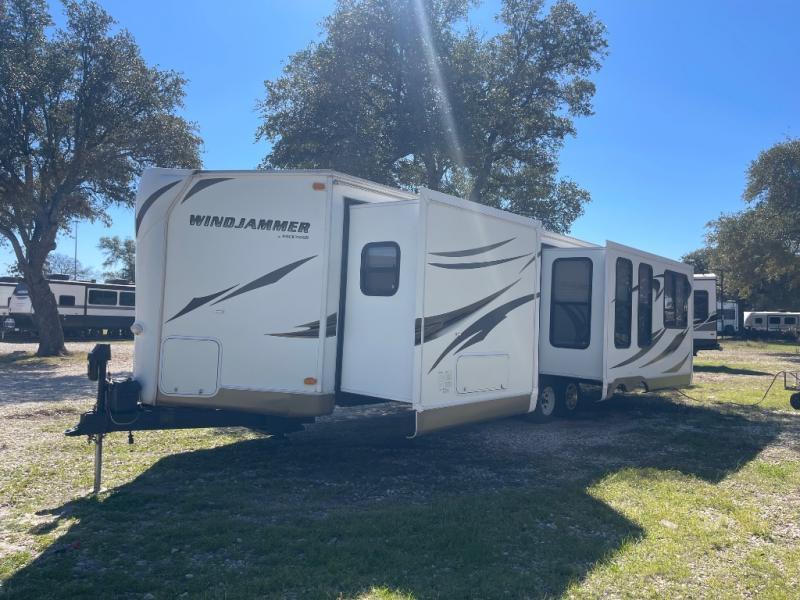 used Travel Trailers Forest River Rockwood Wind Jammer for sale, in Georgetown, TX Thumbnail 7