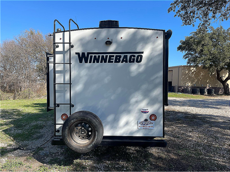 used Travel Trailers Winnebago Micro Minnie for sale, in Georgetown, TX Thumbnail 5