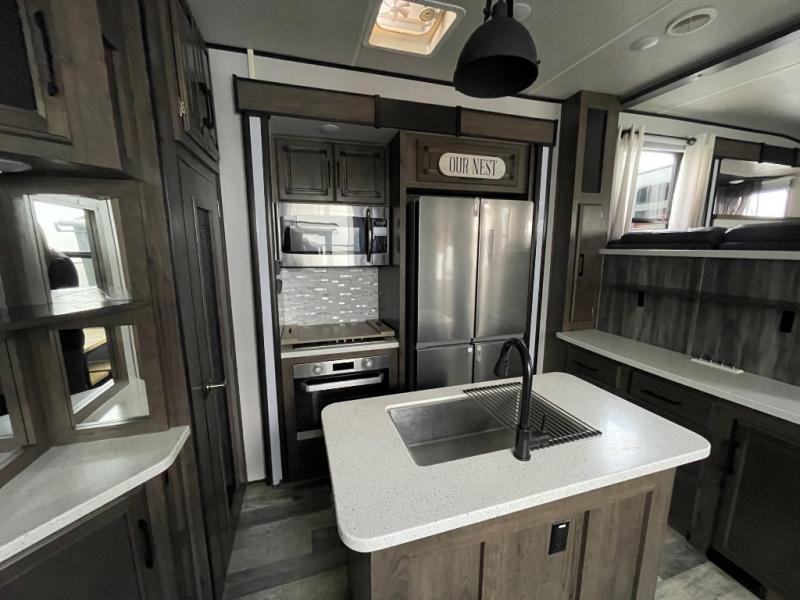 used Toy Haulers Heartland RV Cyclone for sale, in Georgetown, TX Thumbnail 25