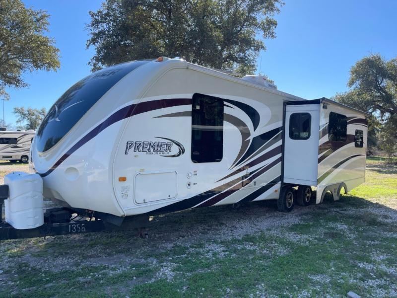 used Travel Trailers Keystone RV Premier Ultra Lite for sale, in Georgetown, TX Thumbnail 5