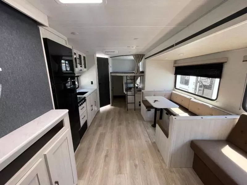 new Travel Trailers Forest River Surveyor for sale, in Georgetown, TX Thumbnail 5