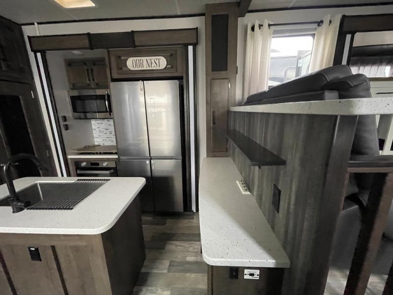 used Toy Haulers Heartland RV Cyclone for sale, in Georgetown, TX Thumbnail 17