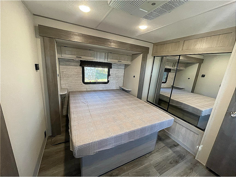 new Travel Trailers Coachmen Catalina Legacy Edition for sale, in Georgetown, TX Thumbnail 14