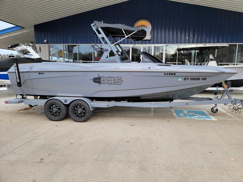 2021 Axis A24 Surf Boat 2021 Axis A24 Surf Boat