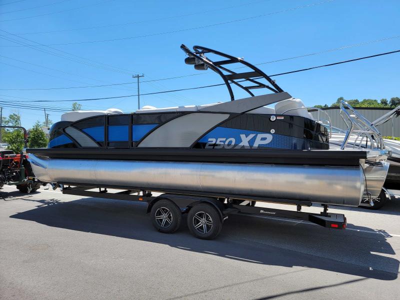 2022 Godfrey Pontoon Boats 250 XP Pontoon Boat Nashville Boating