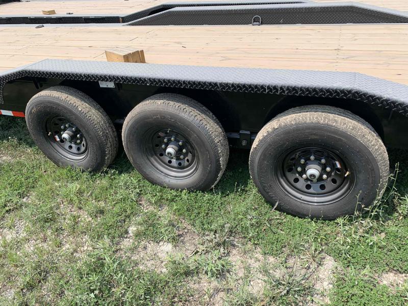 2022 IRON BULL 102 X 40 GOOSENECK TRIPLE AXLE EQUIPMENT TRAILER W