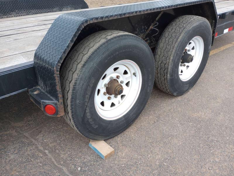 used Equipment / Flatbed Trailers PJ Trailers  for sale, in Grantsburg, WI Thumbnail 4