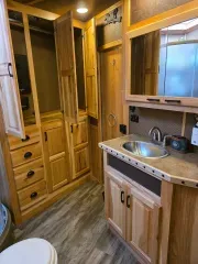 used Horse Trailers Lakota  for sale, in Clarksville, TN Thumbnail 20