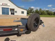 new Equipment / Flatbed Trailers Diamond C Trailers  for sale, in Steinbach, MB Thumbnail 23