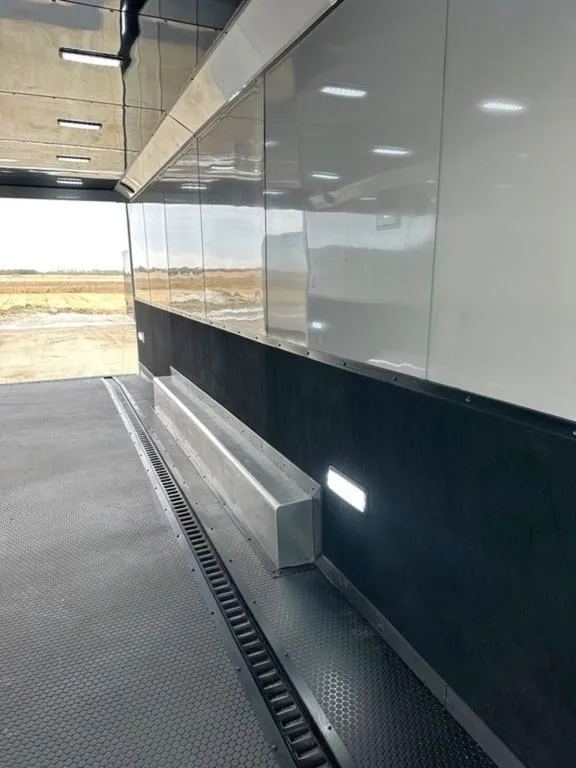 new Cargo (Enclosed) Trailers Discovery Trailers  for sale, in Steinbach, MB Thumbnail 13