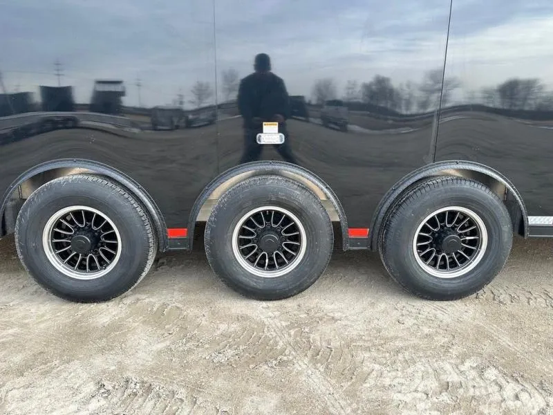 new Cargo (Enclosed) Trailers Discovery Trailers  for sale, in Steinbach, MB Thumbnail 23