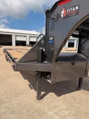 new Equipment / Flatbed Trailers Diamond C Trailers  for sale, in Steinbach, MB Thumbnail 13