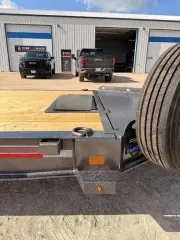 new Equipment / Flatbed Trailers Diamond C Trailers  for sale, in Steinbach, MB Thumbnail 22