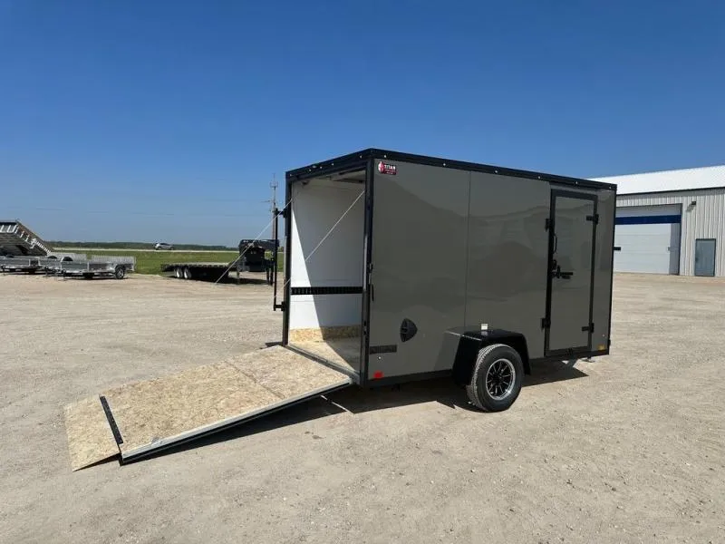 new Cargo (Enclosed) Trailers Discovery Trailers  for sale, in Steinbach, MB Thumbnail 9