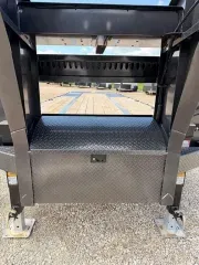 new Equipment / Flatbed Trailers Diamond C Trailers  for sale, in Steinbach, MB Thumbnail 18