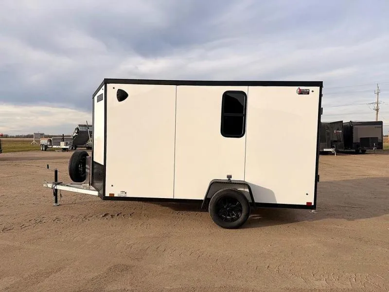new Cargo (Enclosed) Trailers Discovery Trailers  for sale, in Steinbach, MB Thumbnail 2