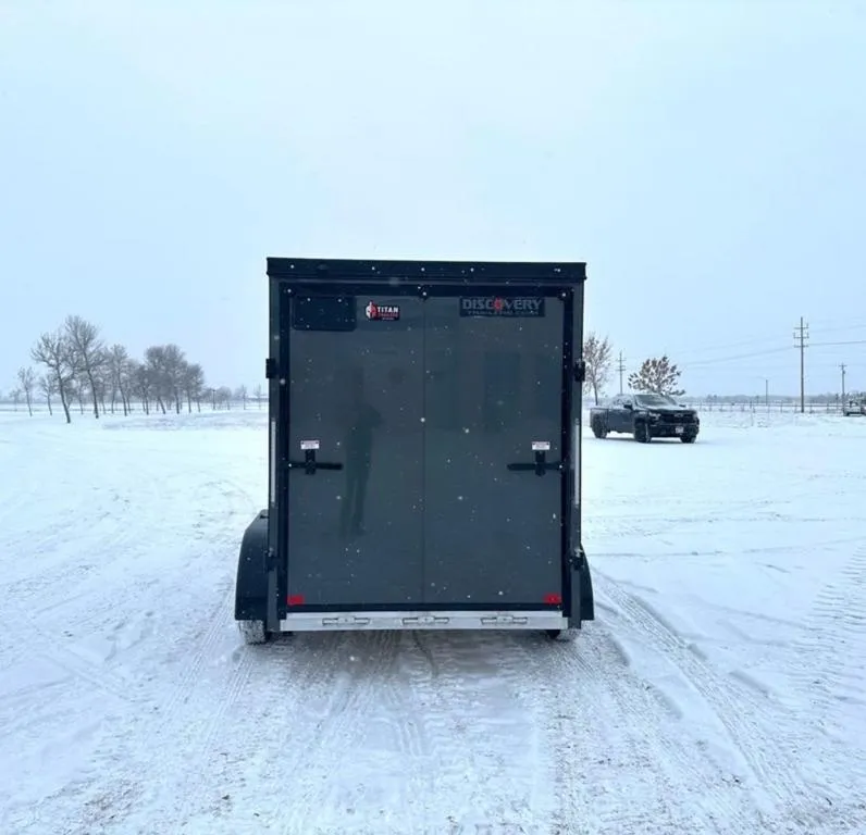 new Cargo (Enclosed) Trailers Discovery Trailers  for sale, in Steinbach, MB Thumbnail 7