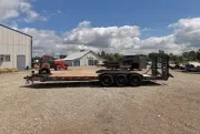 new Equipment / Flatbed Trailers Diamond C Trailers  for sale, in Steinbach, MB Thumbnail 2