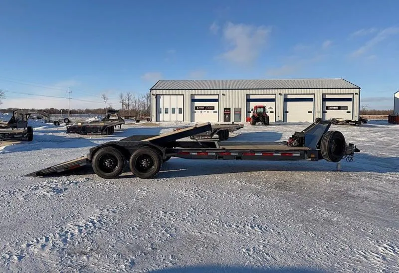2026 Diamond C 24' Gravity Tilt Deck HDT 23k Trailer 