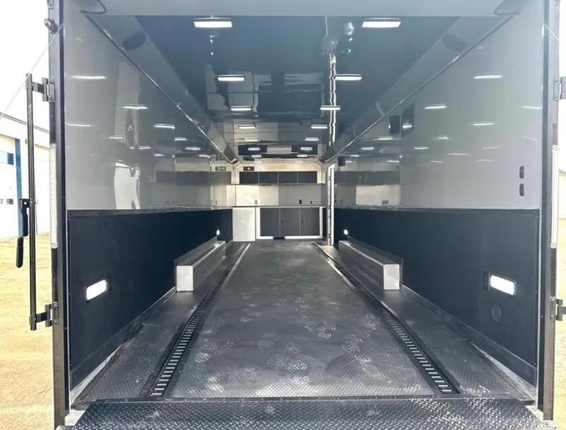 new Cargo (Enclosed) Trailers Discovery Trailers  for sale, in Steinbach, MB Thumbnail 5