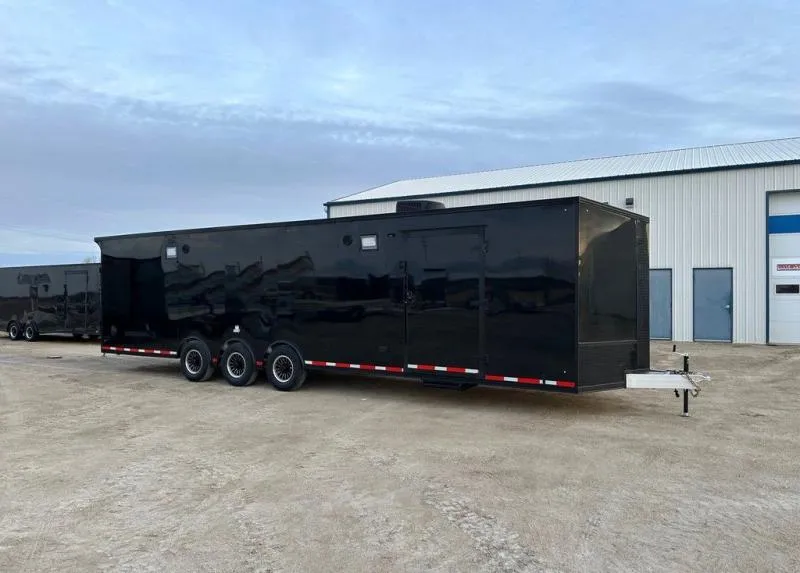 new Cargo (Enclosed) Trailers Discovery Trailers  for sale, in Steinbach, MB Thumbnail 2