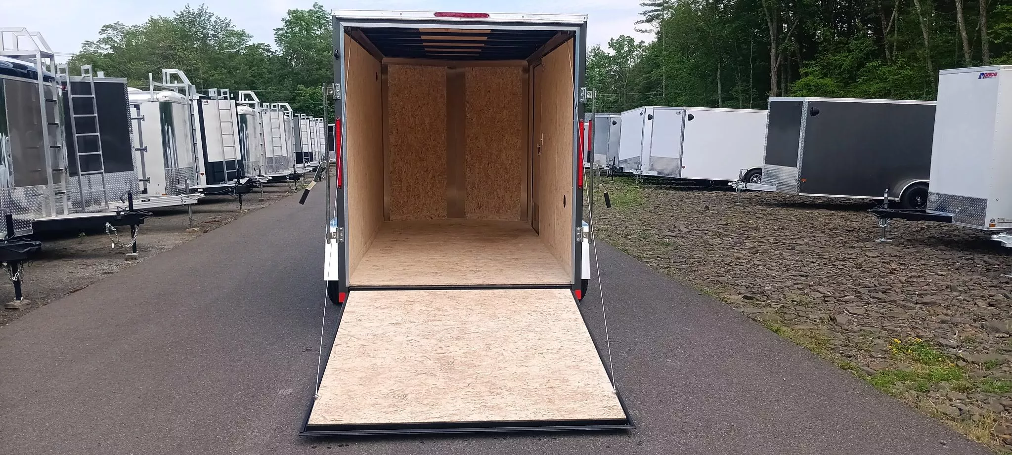 new Cargo (Enclosed) Trailers Look Trailers  for sale, in Cairo, NY Thumbnail 3