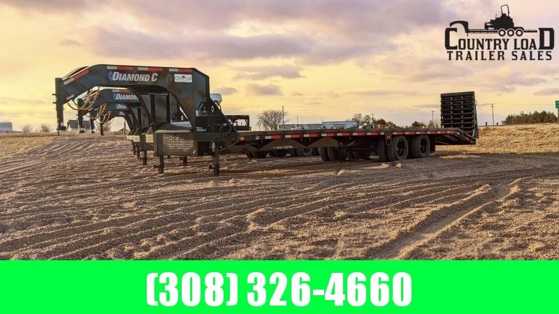 Diamond C FMAX212 35' Flatbed Trailer w/ Max Ramps Diamond C FMAX212 35' Flatbed Trailer w/ Max Ramps